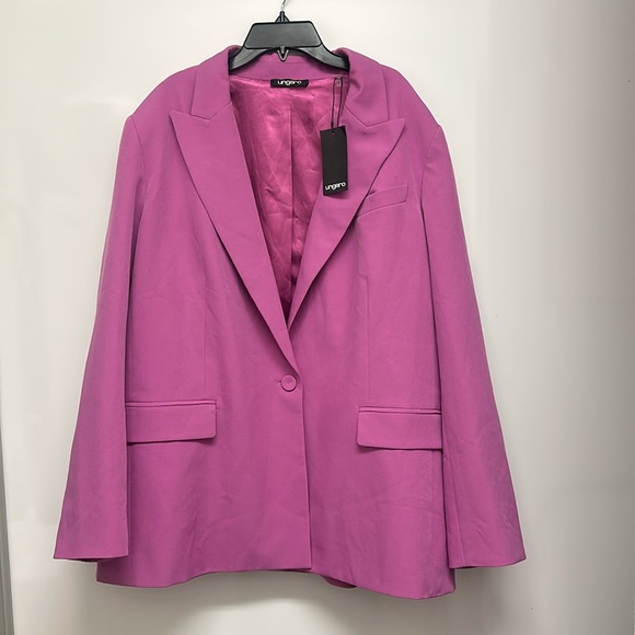 HOST PICK 🛍️UNGARO Krya Sequin-Embellished Jacket NWT,missing Sequin attachment - Picture 2 of 9